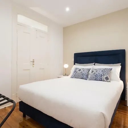 The Modern 1551 Apartment